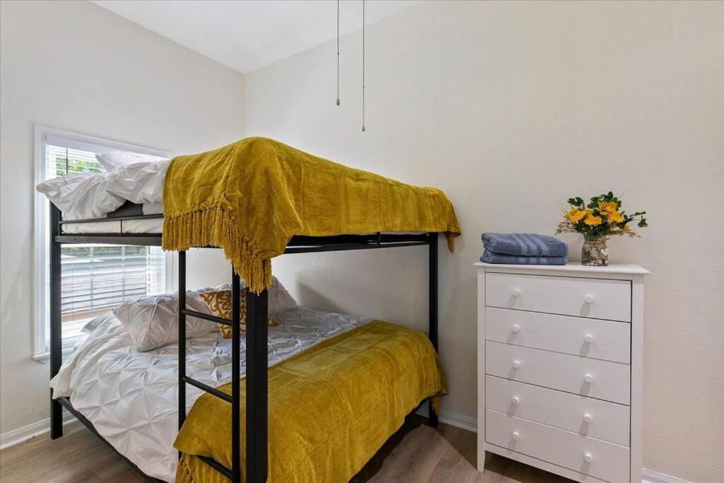 Lucky House - Tranquility In The Middle Of Houston - Tv In Every Room - 300 M2 Extérieur photo