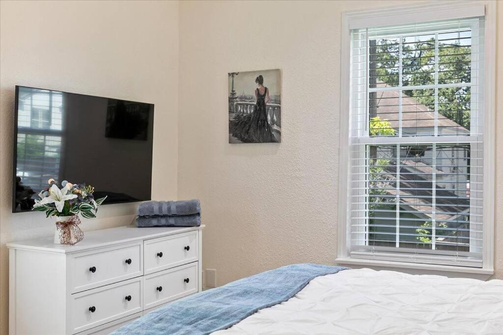 Lucky House - Tranquility In The Middle Of Houston - Tv In Every Room - 300 M2 Extérieur photo